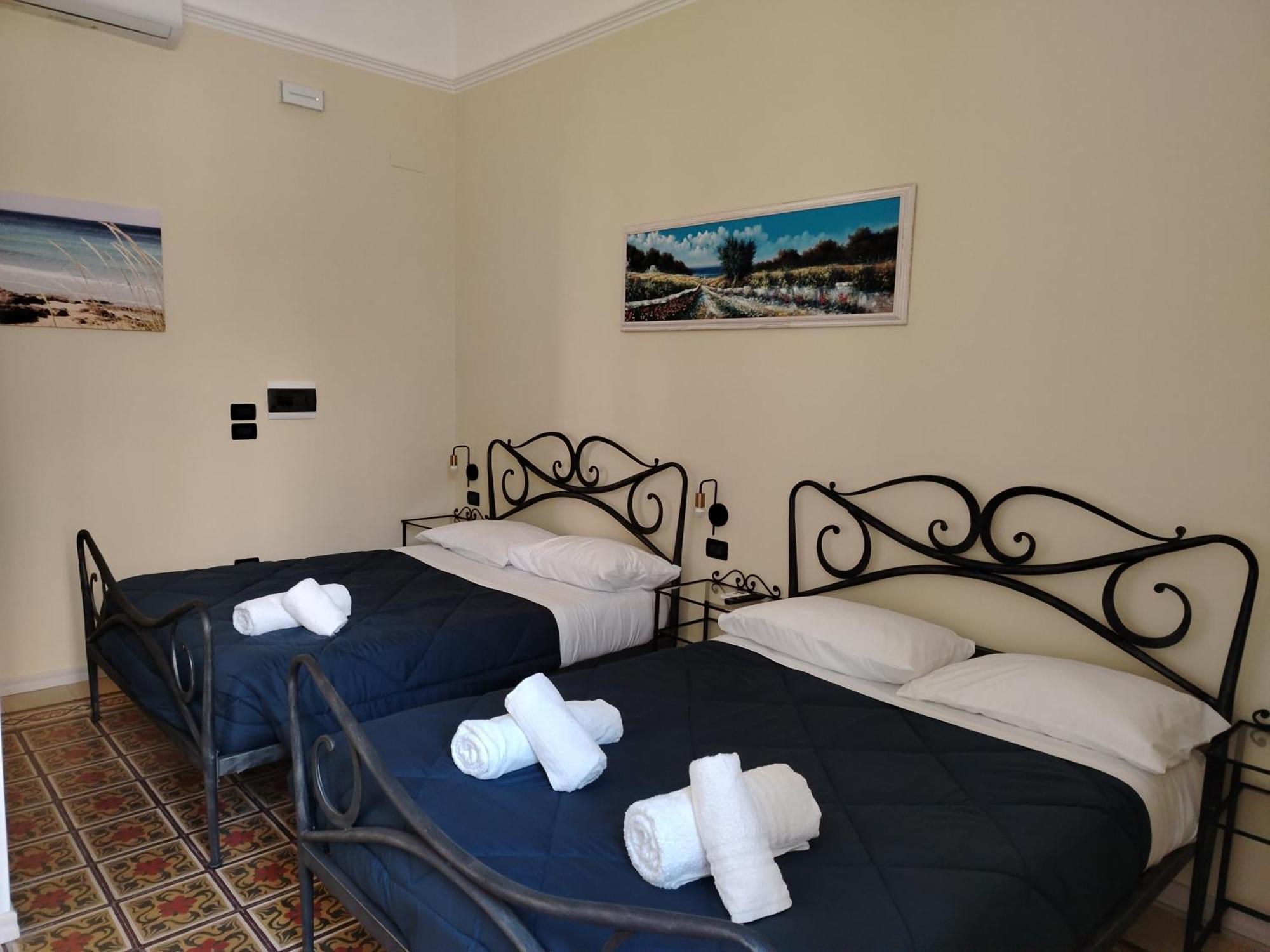 Palazzo Castellano Bed and Breakfast Lecce Eksteriør billede