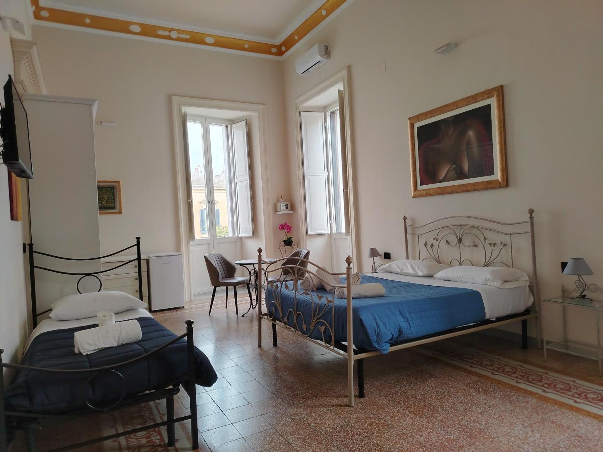 Palazzo Castellano Bed and Breakfast Lecce Eksteriør billede