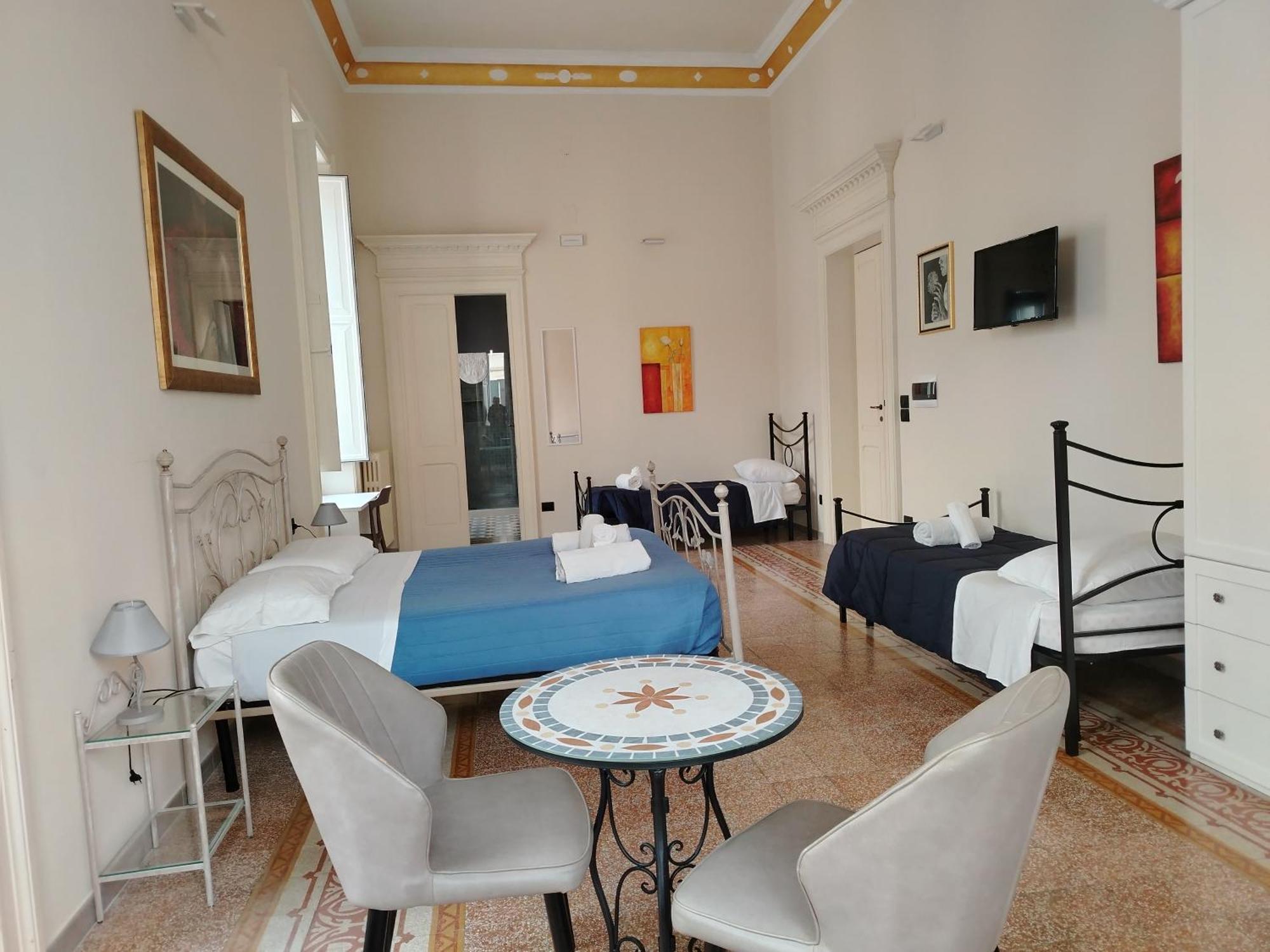 Palazzo Castellano Bed and Breakfast Lecce Eksteriør billede